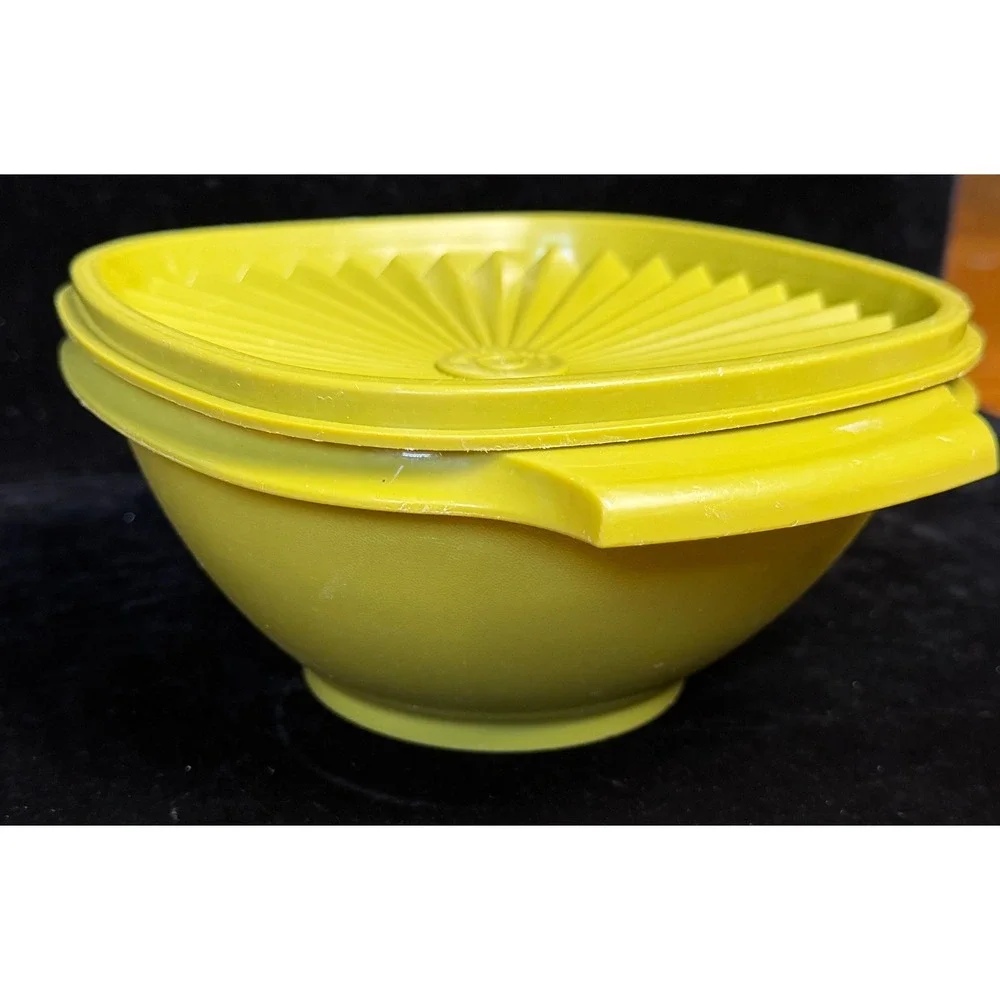 Vintage Tupperware Servalier Bowls: Yellow, Sunburst Lids, Set of 2